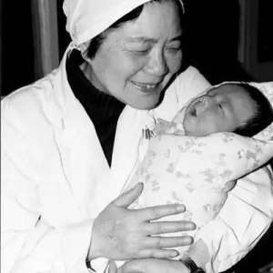 被誉为国内试管婴儿奠基人之名师者 高龄辞世享年 95 岁